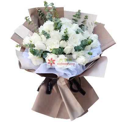 送求婚玫瑰顏色花怎么寫_求婚玫瑰花應該送什么顏色_求婚送什么顏色的玫瑰花